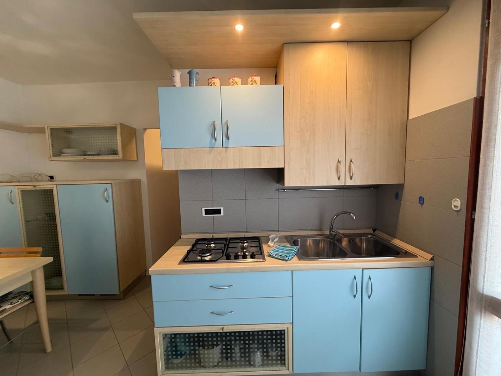Gracious Apartment Located In The Heart Of Lignano Lignano Sabbiadoro Exteriör bild